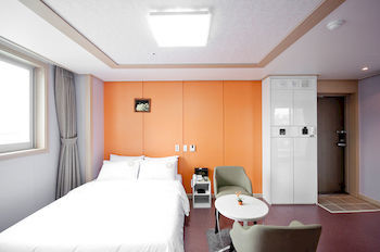 Residence Healing Hotel Тэджон Экстерьер фото